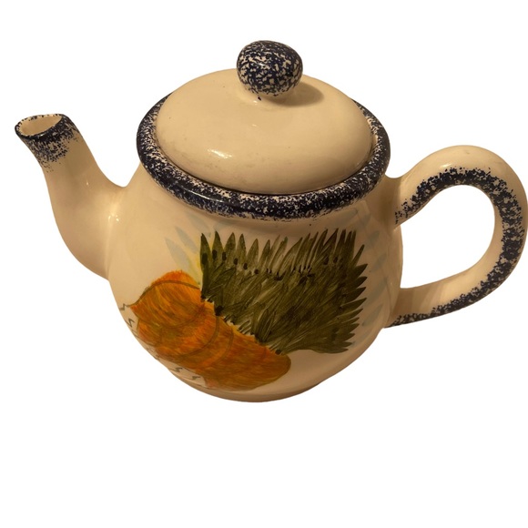 Vintage 1996 Young’s Teapot - Picture 1 of 5